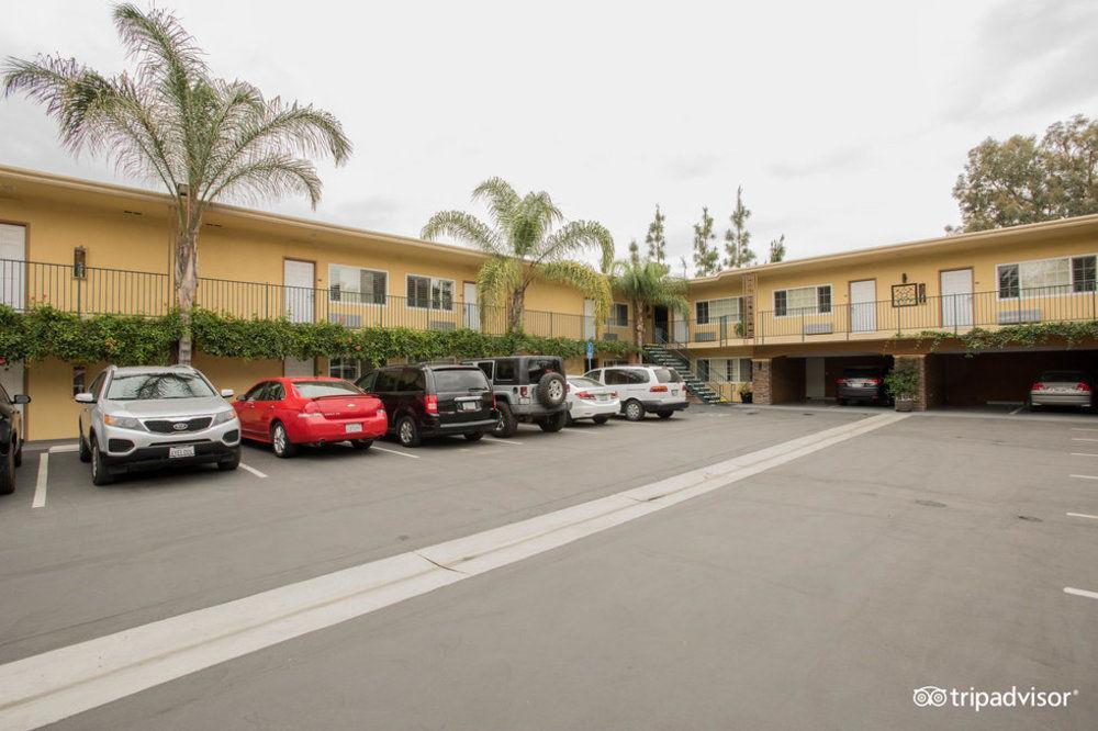 Anaheim Islander Inn And Suites Exterior foto